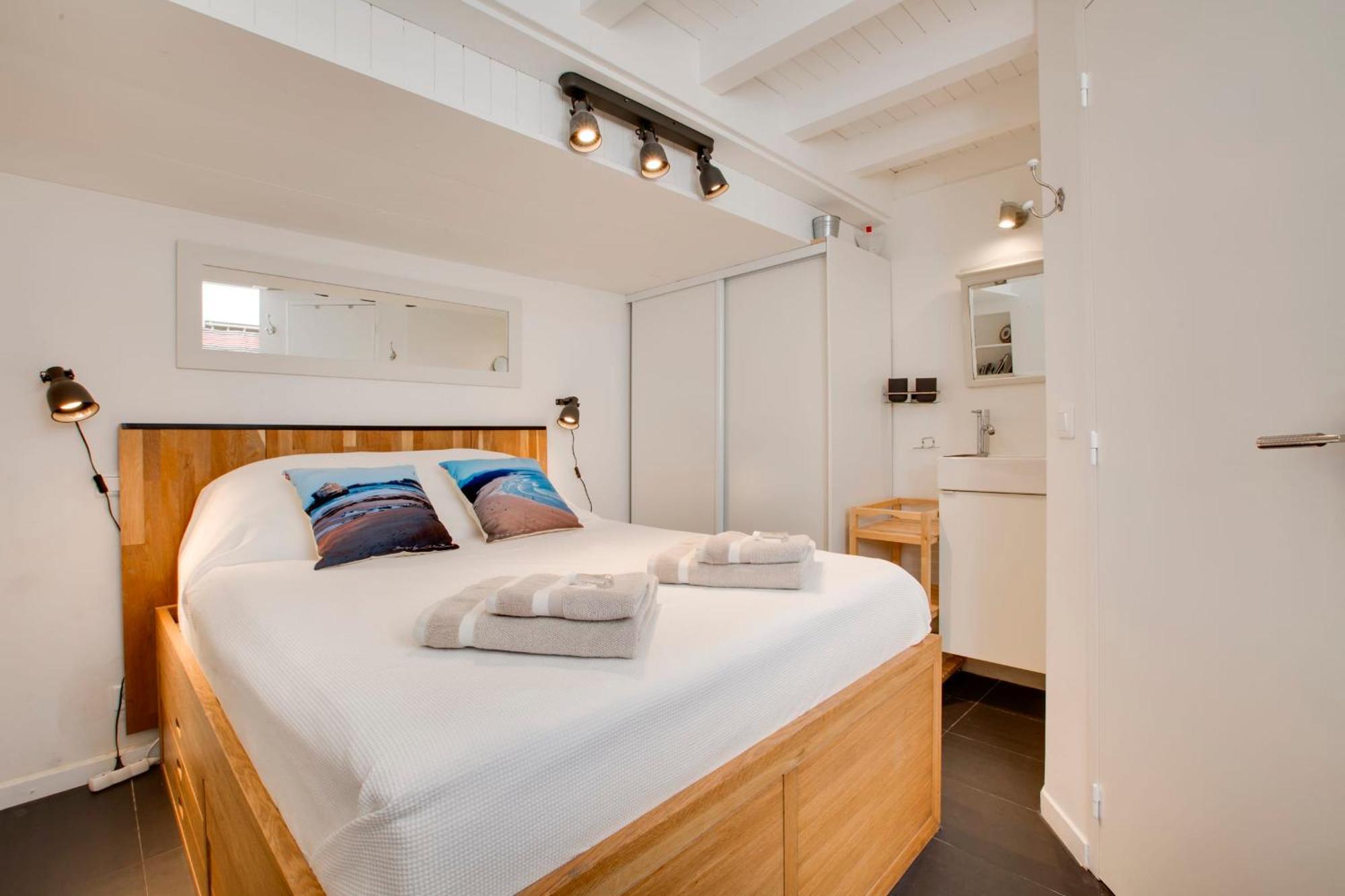 Welkeys Apartment - Carnot Biarritz Buitenkant foto