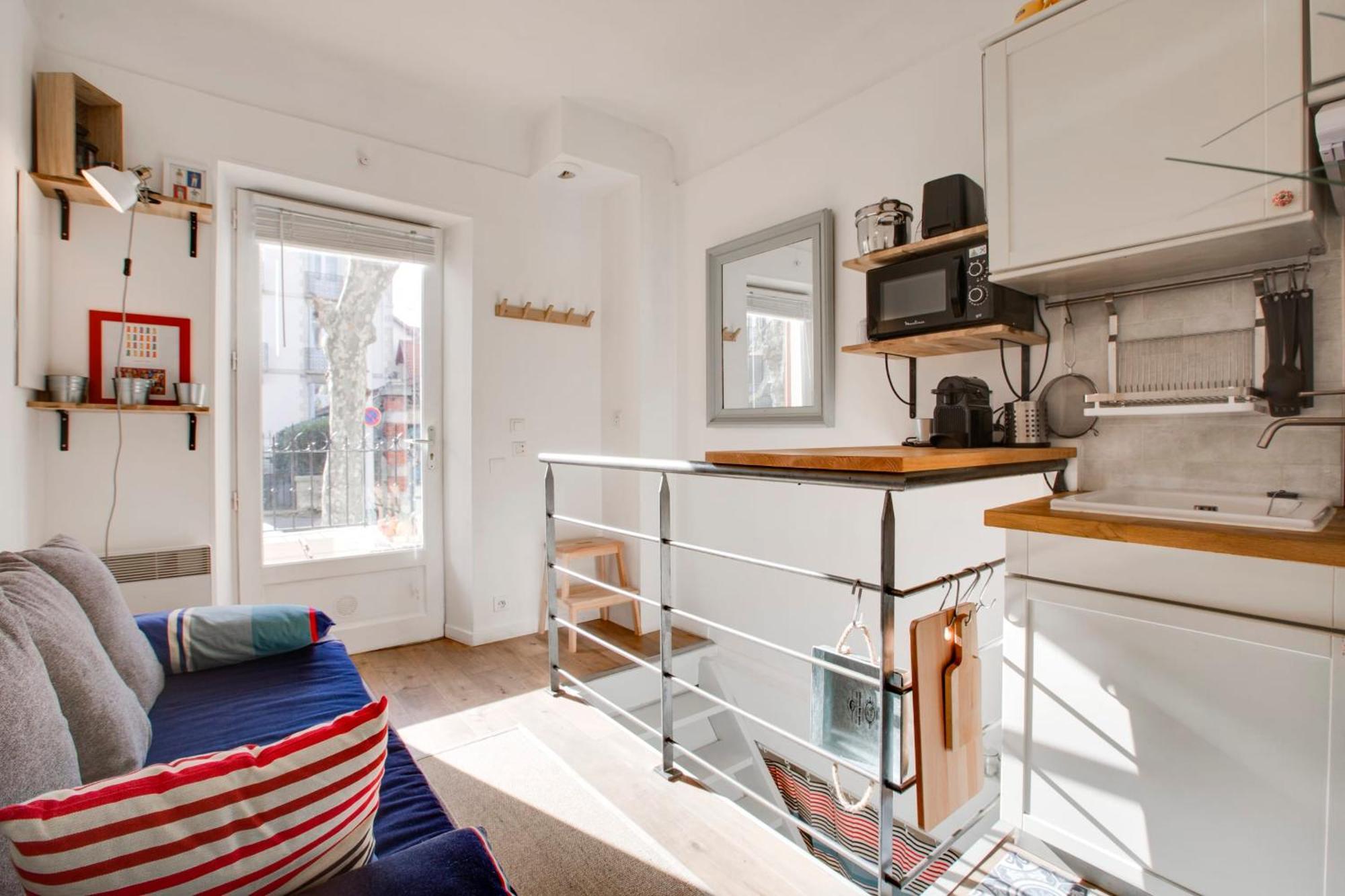 Welkeys Apartment - Carnot Biarritz Buitenkant foto
